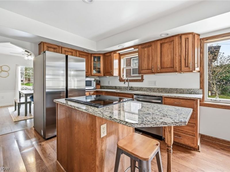 1724 Chestnut Boulevard, Cuyahoga Falls, OH 44223 Photo 7