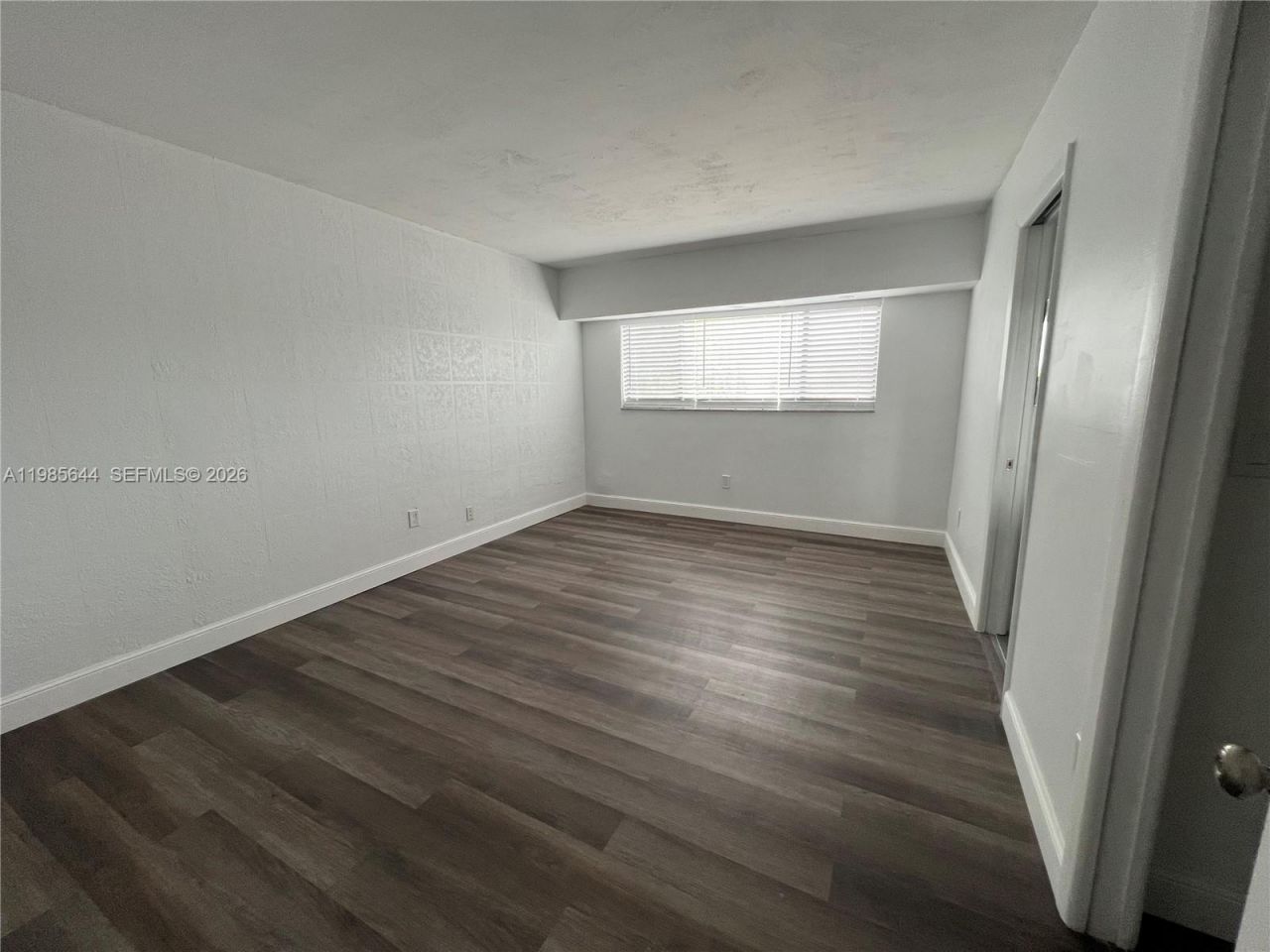 8635 NW 8th St , Unit 211, Miami, FL 33126 Photo