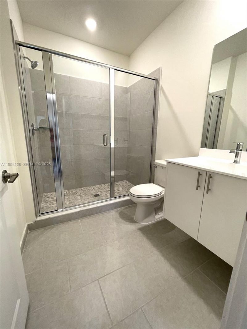 4227 NW 83rd Ave , Doral, FL 33166 Photo