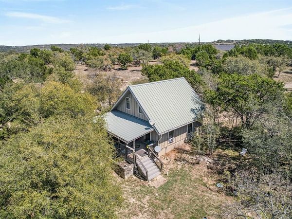 335 Gant Road , Dripping Springs, TX 78620