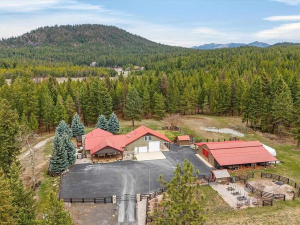 3661 E Jump Off Rd, Valley, WA 99181