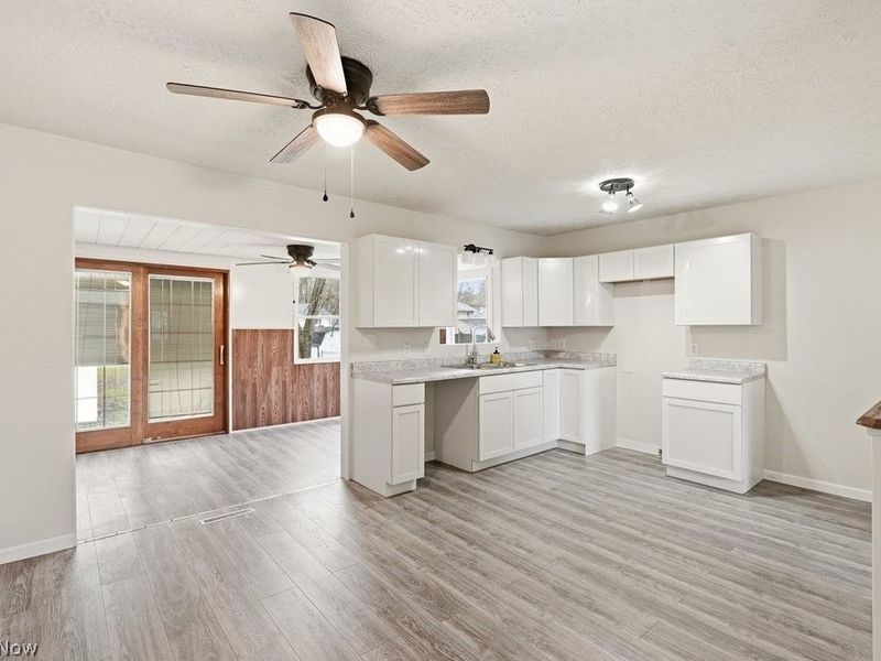 321 Adams Street, Newton Falls, OH 44444 Photo 11