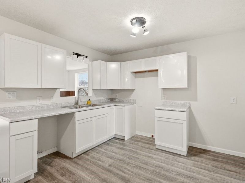 321 Adams Street, Newton Falls, OH 44444 Photo 16