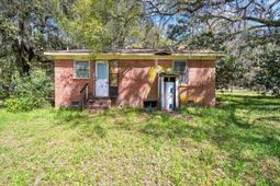 1946 River Road photo 4