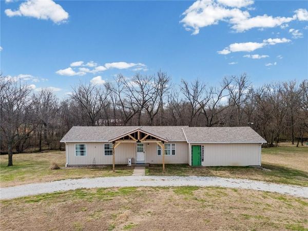 24915 CR 234 Road, Carrollton, MO 64633