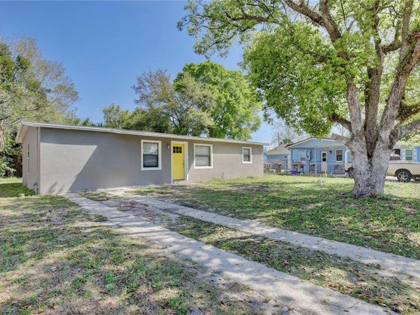 136 ACADEMY AVENUE , SANFORD, FL 32771