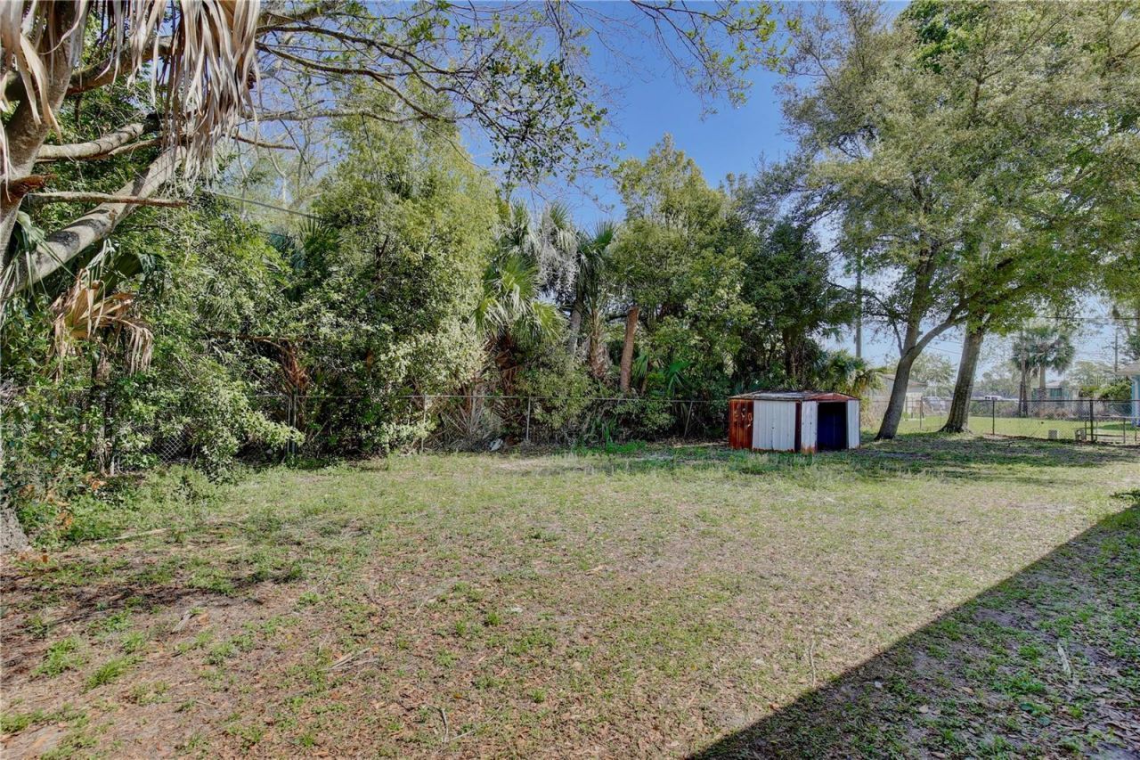 136 Academy Avenue, Sanford, FL 32771 Photo