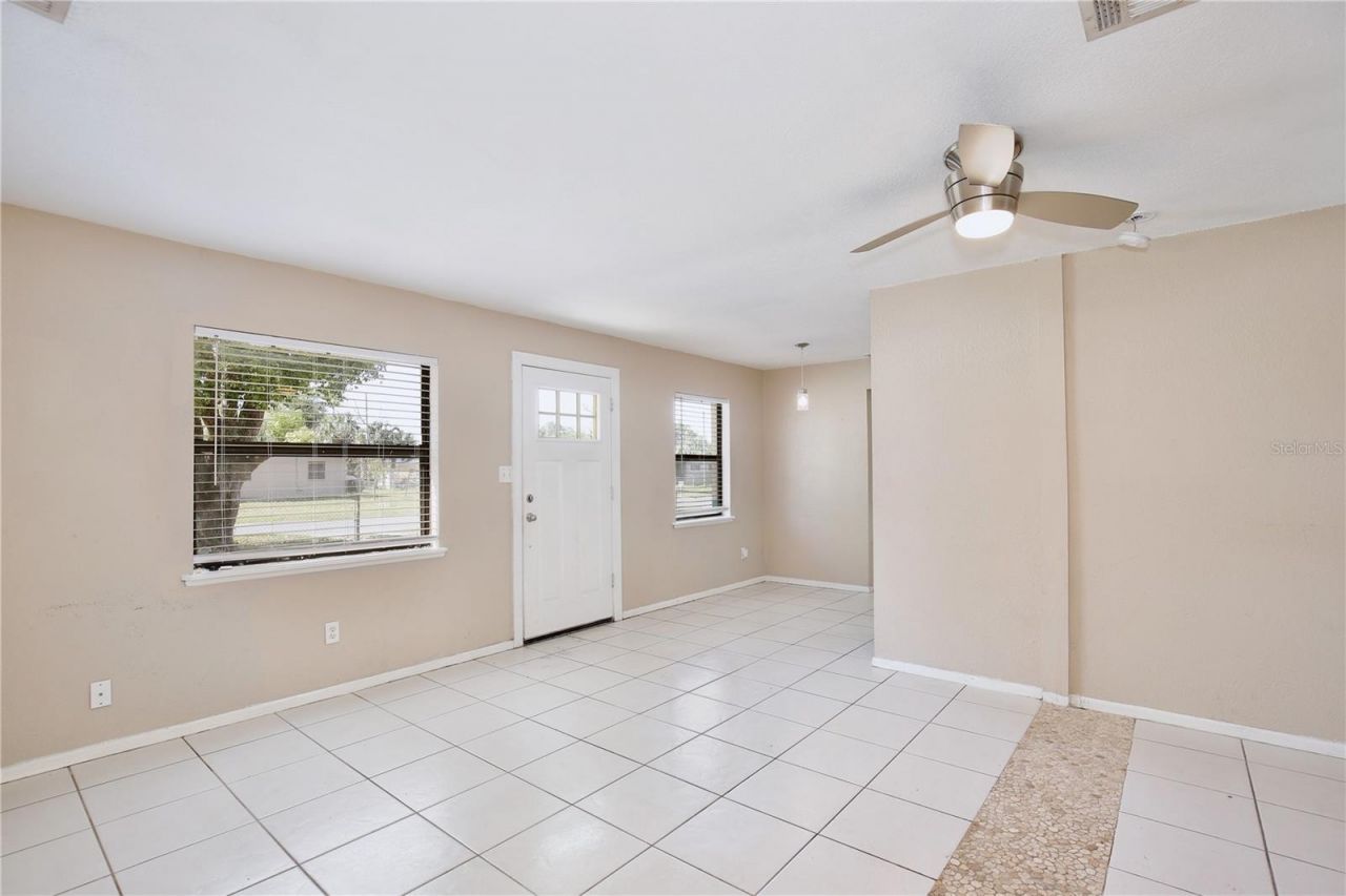 136 Academy Avenue, Sanford, FL 32771 Photo