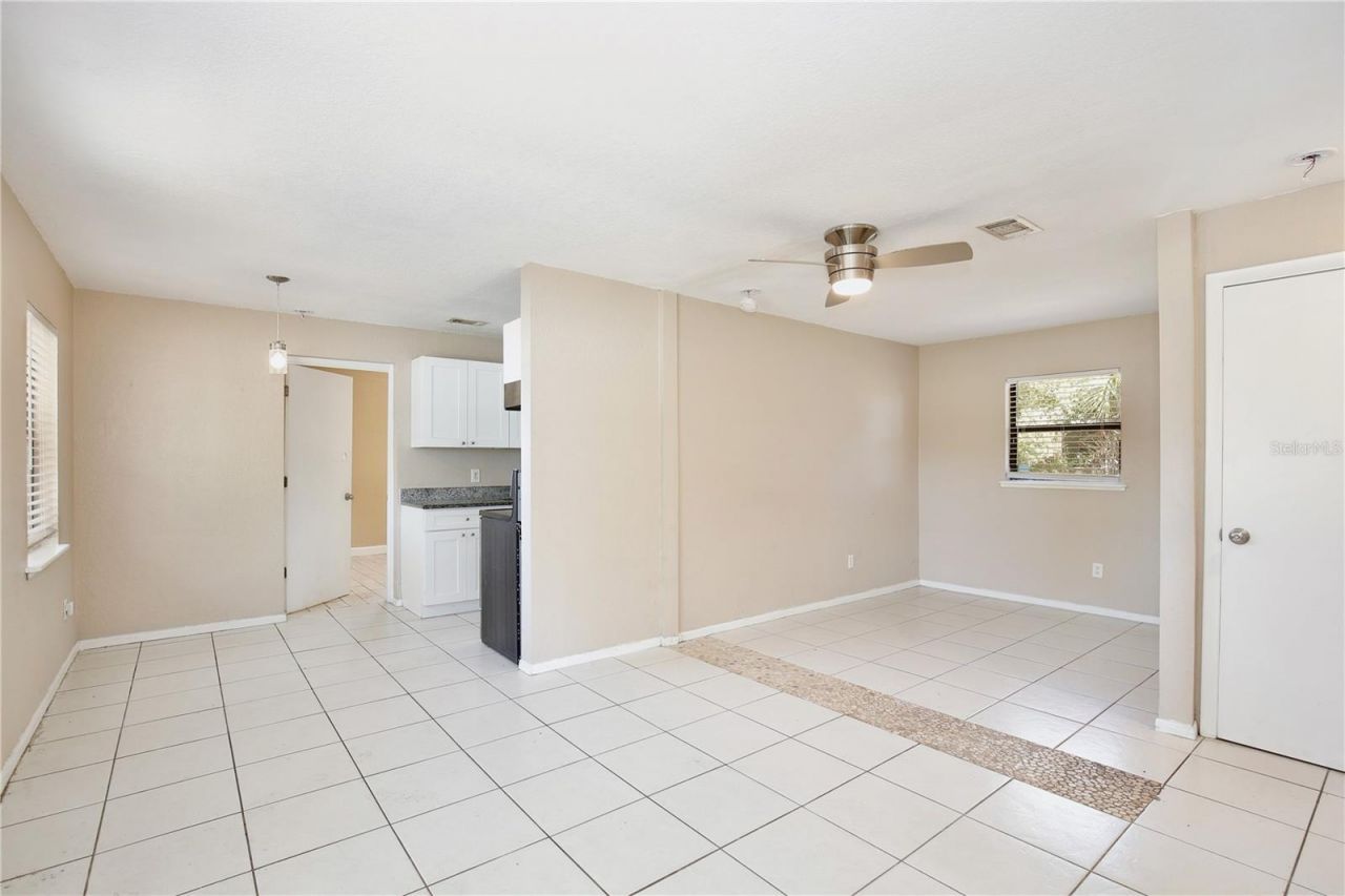 136 Academy Avenue, Sanford, FL 32771 Photo