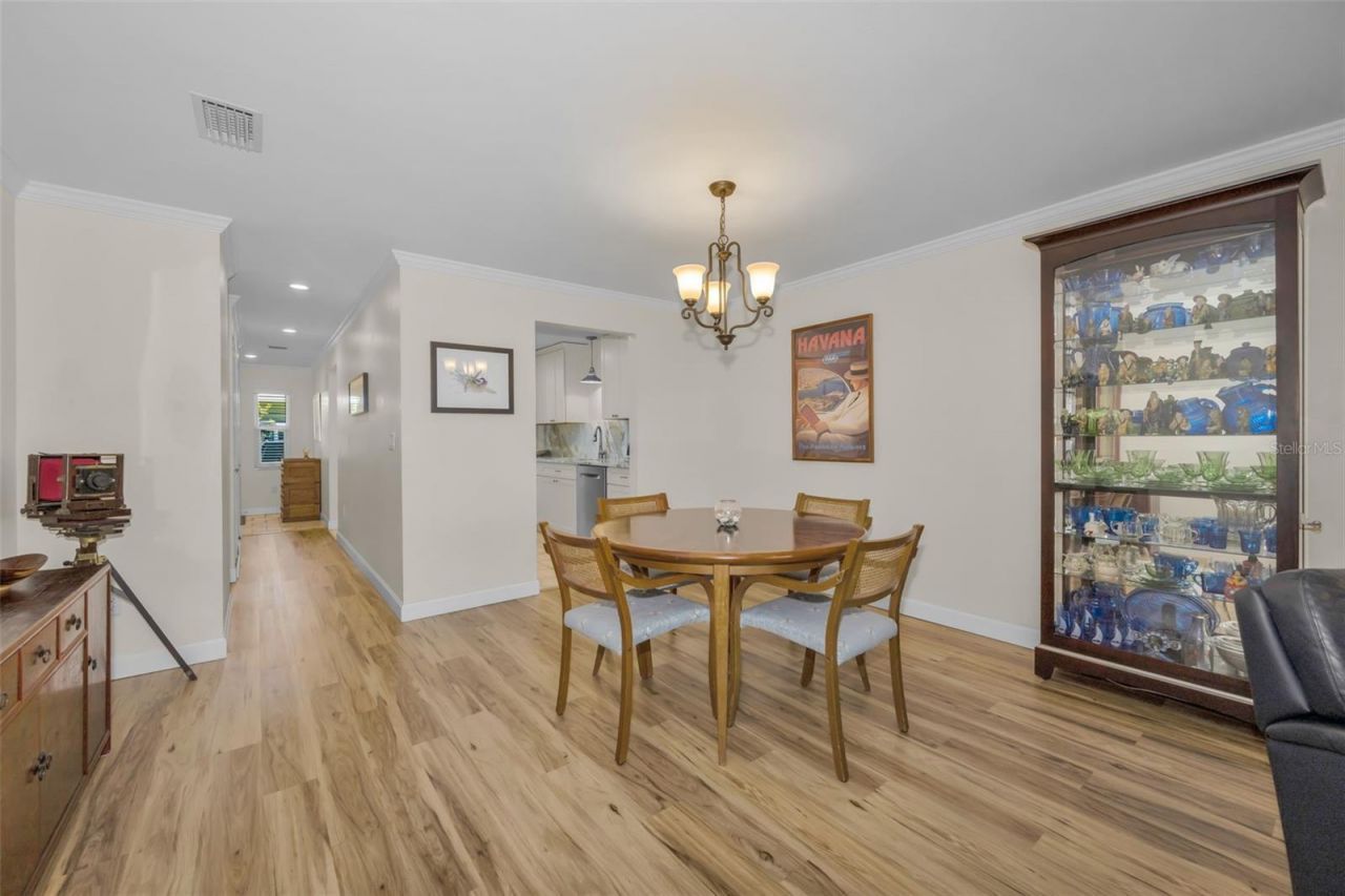 1601 43rd Street N, Unit 143, Saint Petersburg, FL 33713 Photo