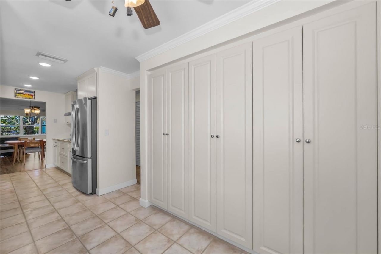 1601 43rd Street N, Unit 143, Saint Petersburg, FL 33713 Photo