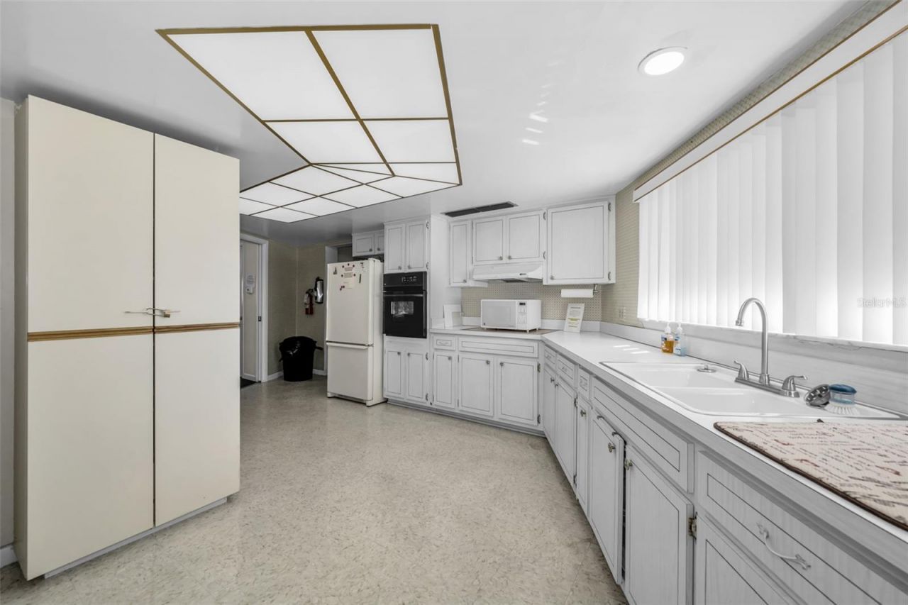 1601 43rd Street N, Unit 143, Saint Petersburg, FL 33713 Photo