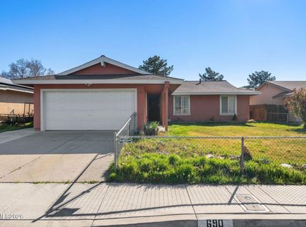 690 Lyyski Street, Sparks, NV 89431 Photo