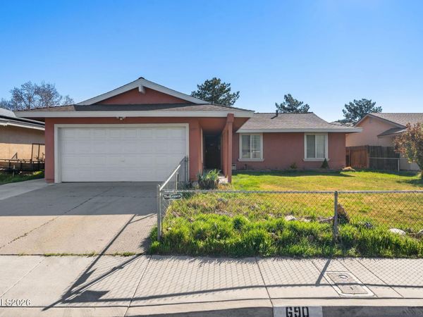 690 Lyyski Street, Sparks, NV 89431