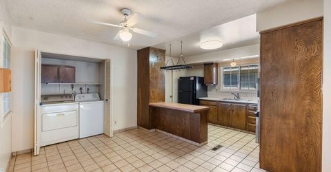 690 Lyyski Street, Sparks, NV 89431 Photo