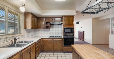 690 Lyyski Street, Sparks, NV 89431 Photo