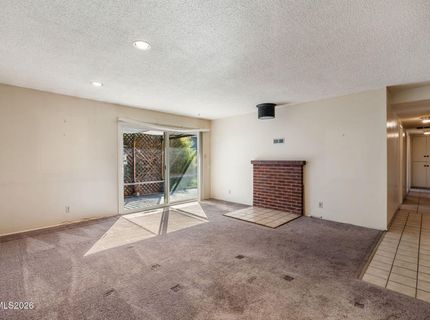 690 Lyyski Street, Sparks, NV 89431 Photo