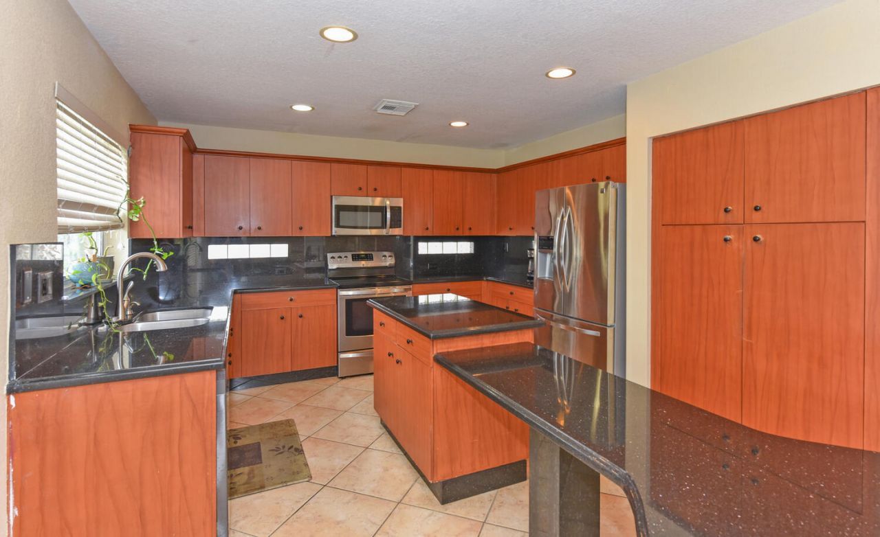 5049 NW 121st Drive, Coral Springs, FL 33076 Photo