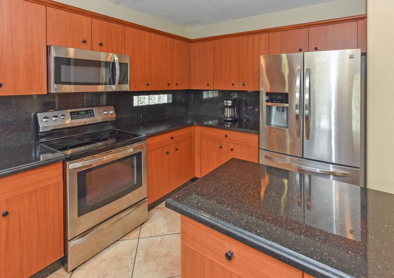 5049 NW 121st Drive, Coral Springs, FL 33076 Photo