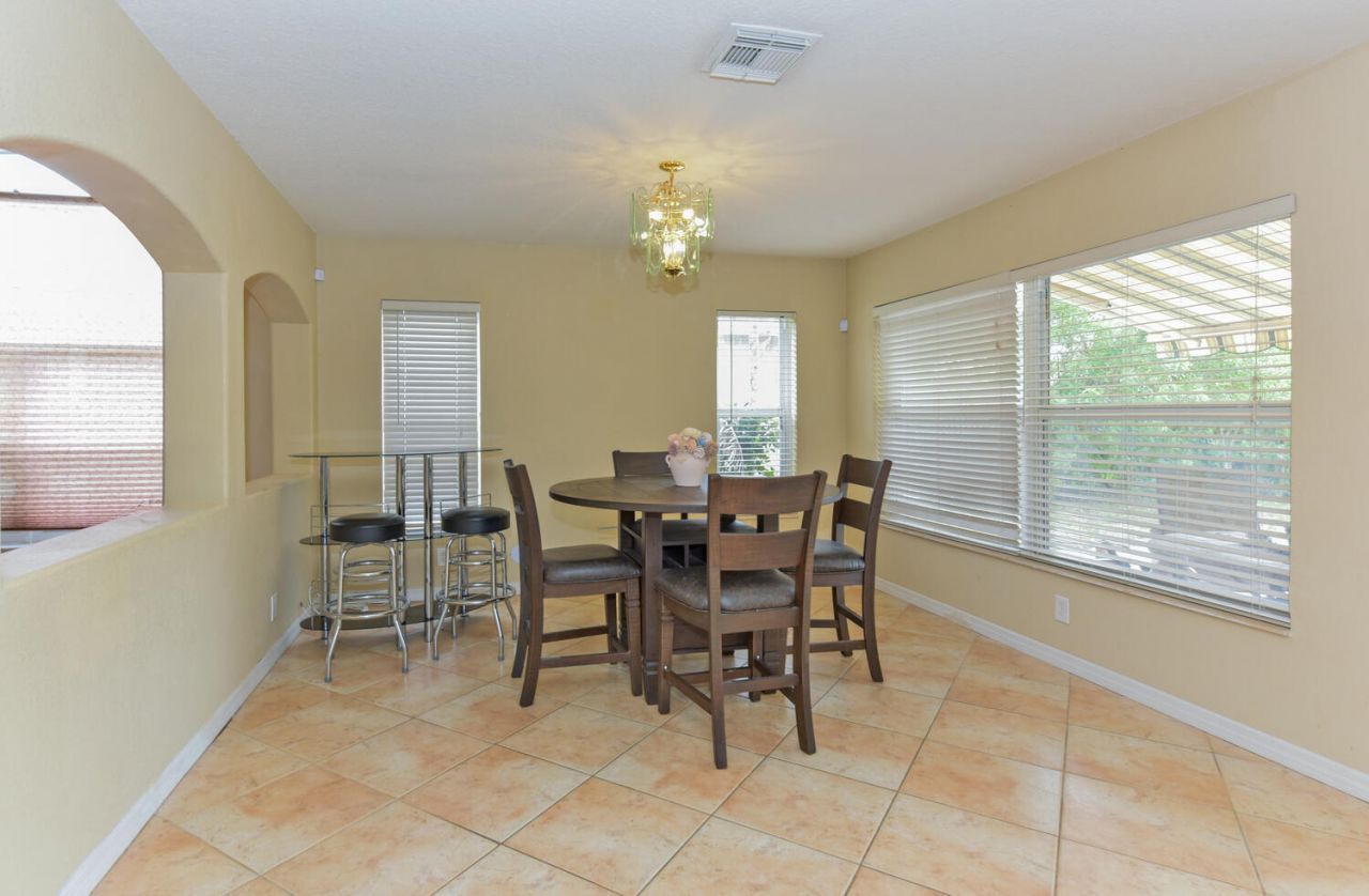 5049 NW 121st Drive, Coral Springs, FL 33076 Photo