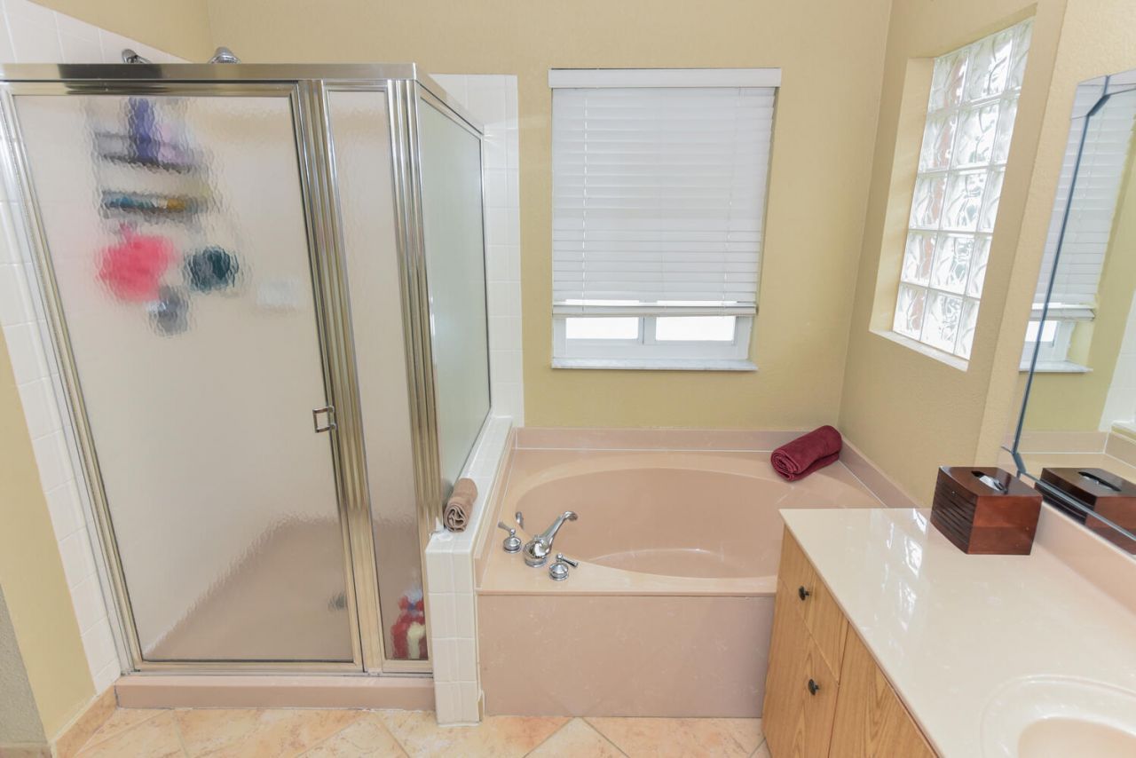 5049 NW 121st Drive, Coral Springs, FL 33076 Photo