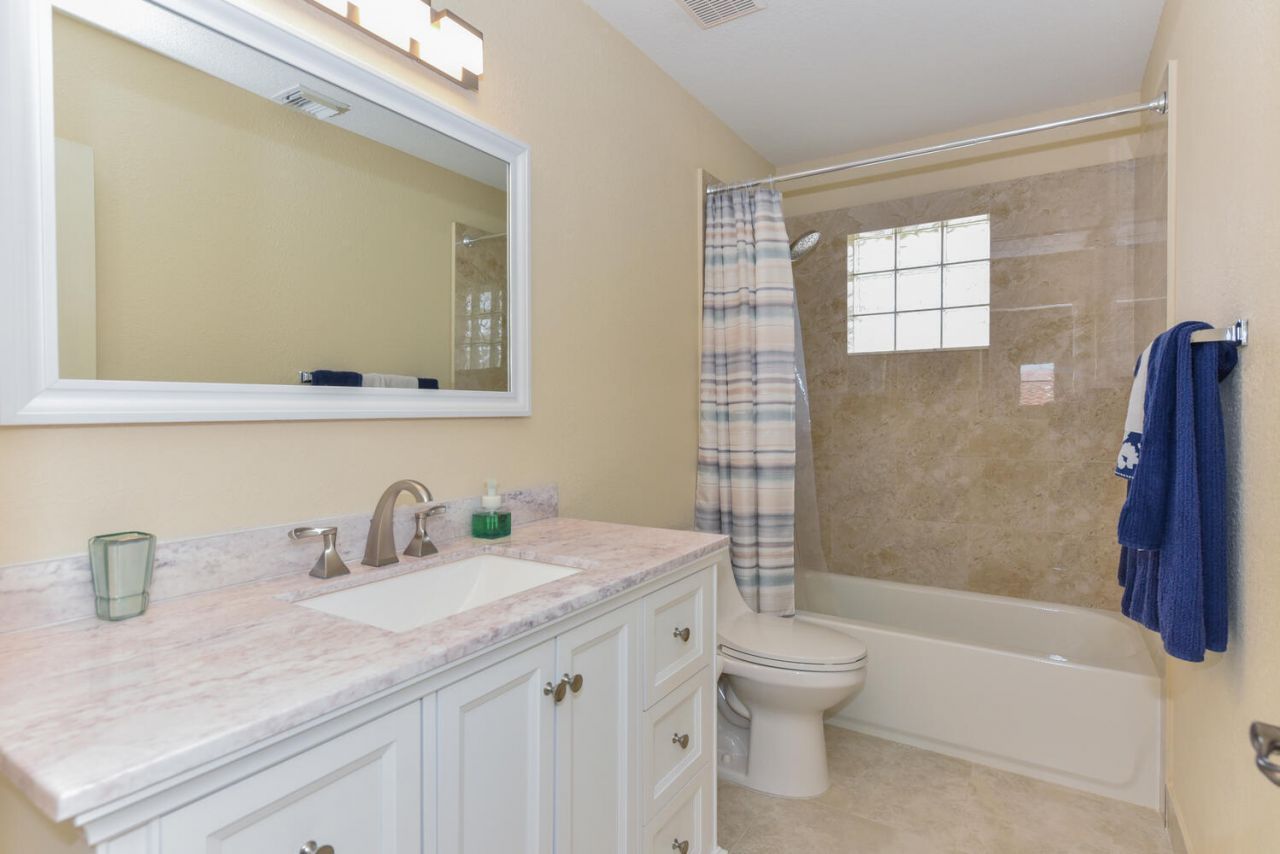 5049 NW 121st Drive, Coral Springs, FL 33076 Photo