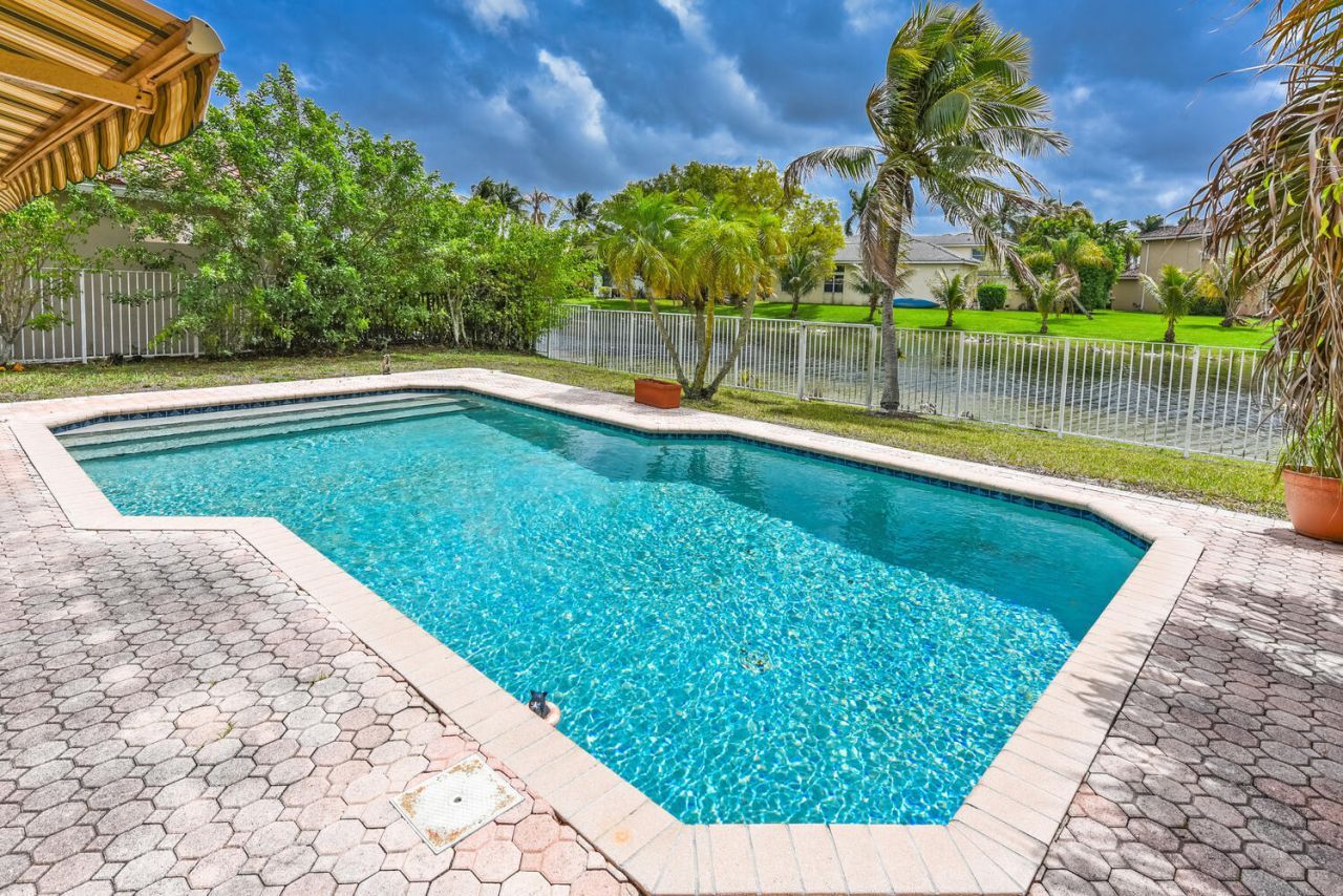 5049 NW 121st Drive, Coral Springs, FL 33076 Photo