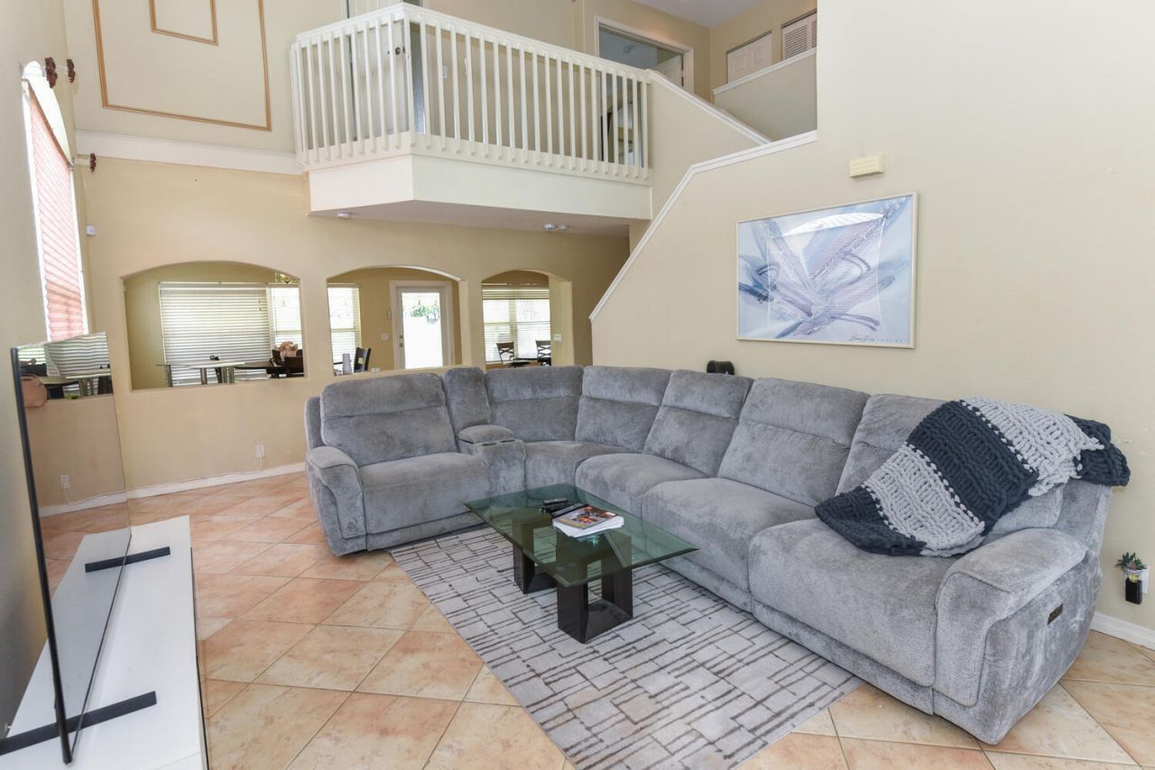 5049 NW 121st Drive, Coral Springs, FL 33076 Photo