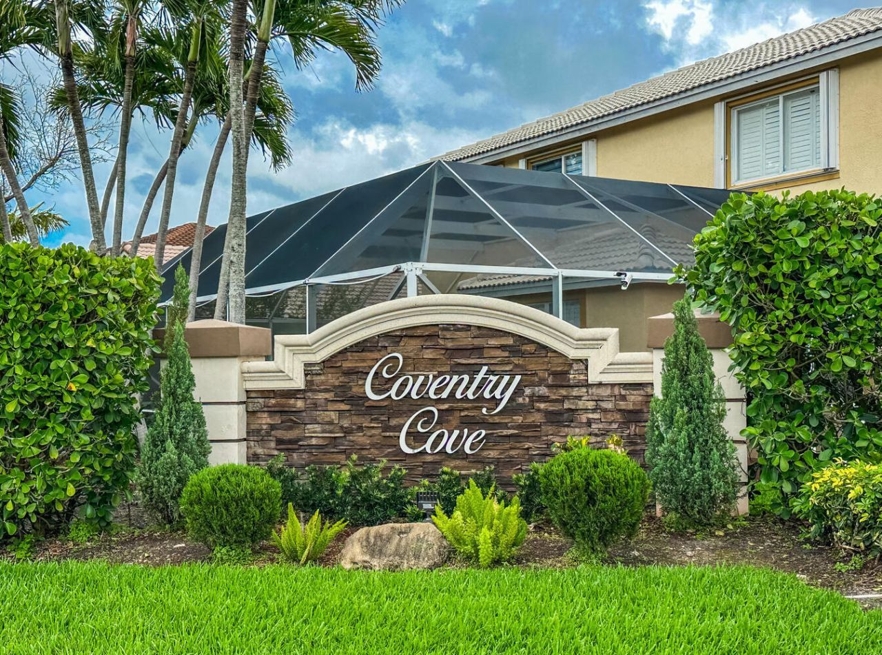 5049 NW 121st Drive, Coral Springs, FL 33076 Photo