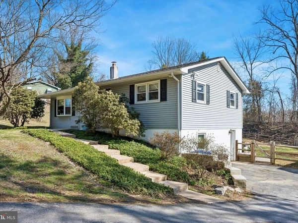 100 EVERGREEN DRIVE, COATESVILLE, PA 19320