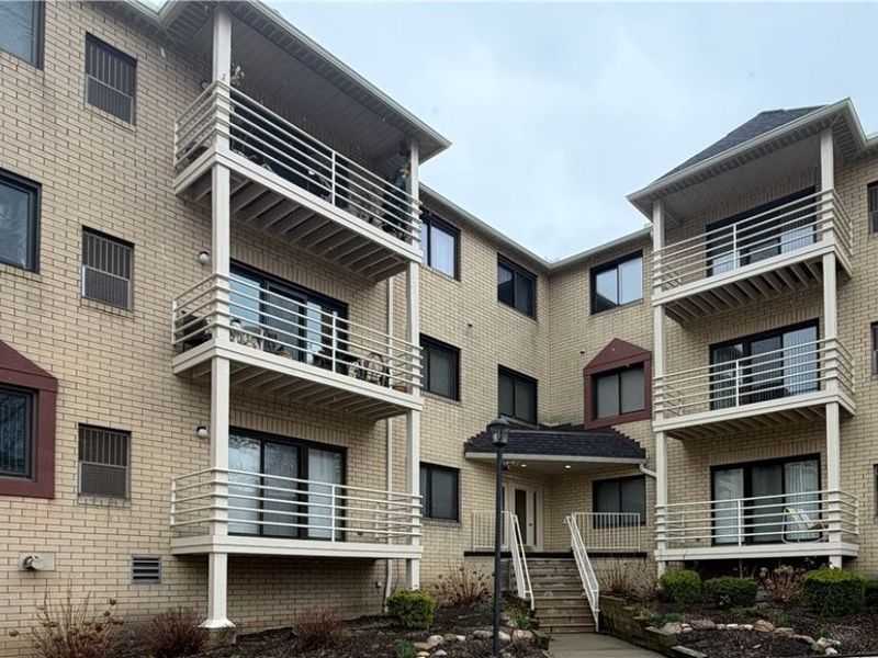 19510 Lorain Road, Unit 206, Fairview Park, OH 44126 Photo 1