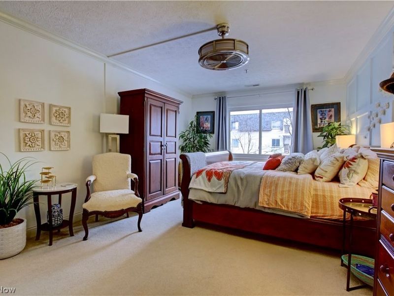 19510 Lorain Road, Unit 206, Fairview Park, OH 44126 Photo 13