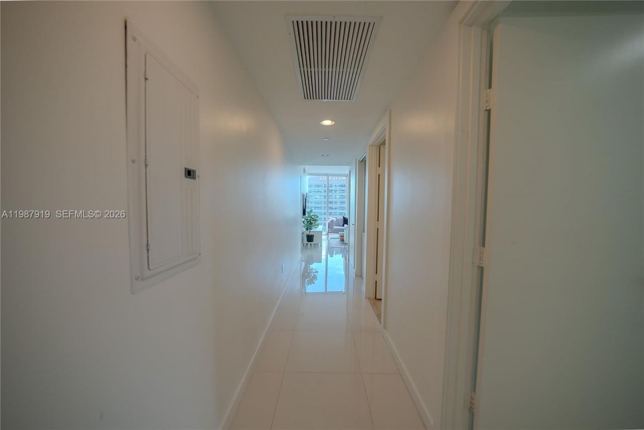 Please Call For Address, Unit 3708, Miami, FL 33131 Photo
