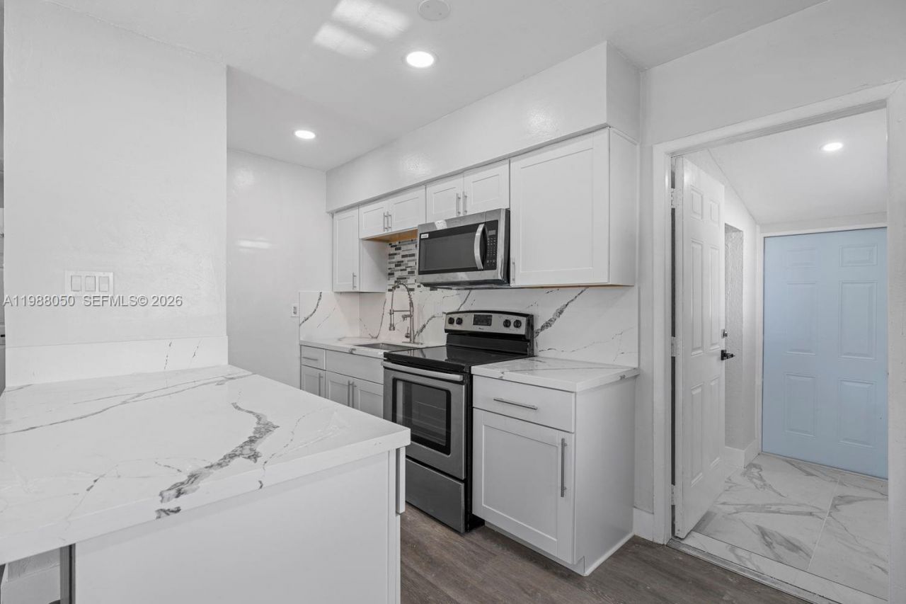 15900 NW 18th Ave , Miami Gardens, FL 33054 Photo