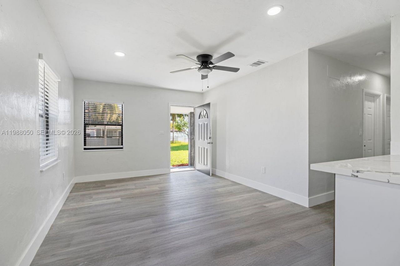 15900 NW 18th Ave , Miami Gardens, FL 33054 Photo