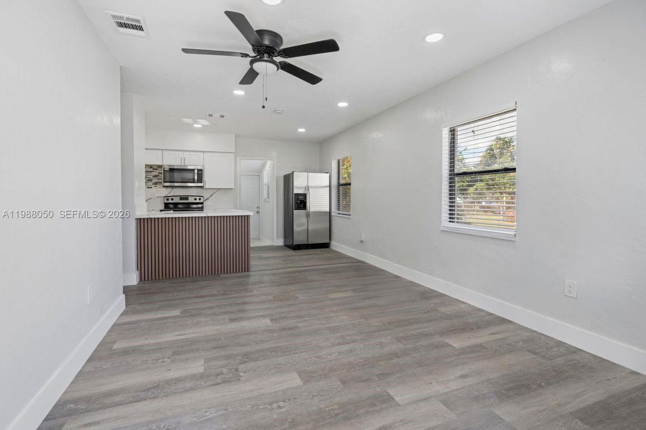 15900 NW 18th Ave , Miami Gardens, FL 33054 Photo