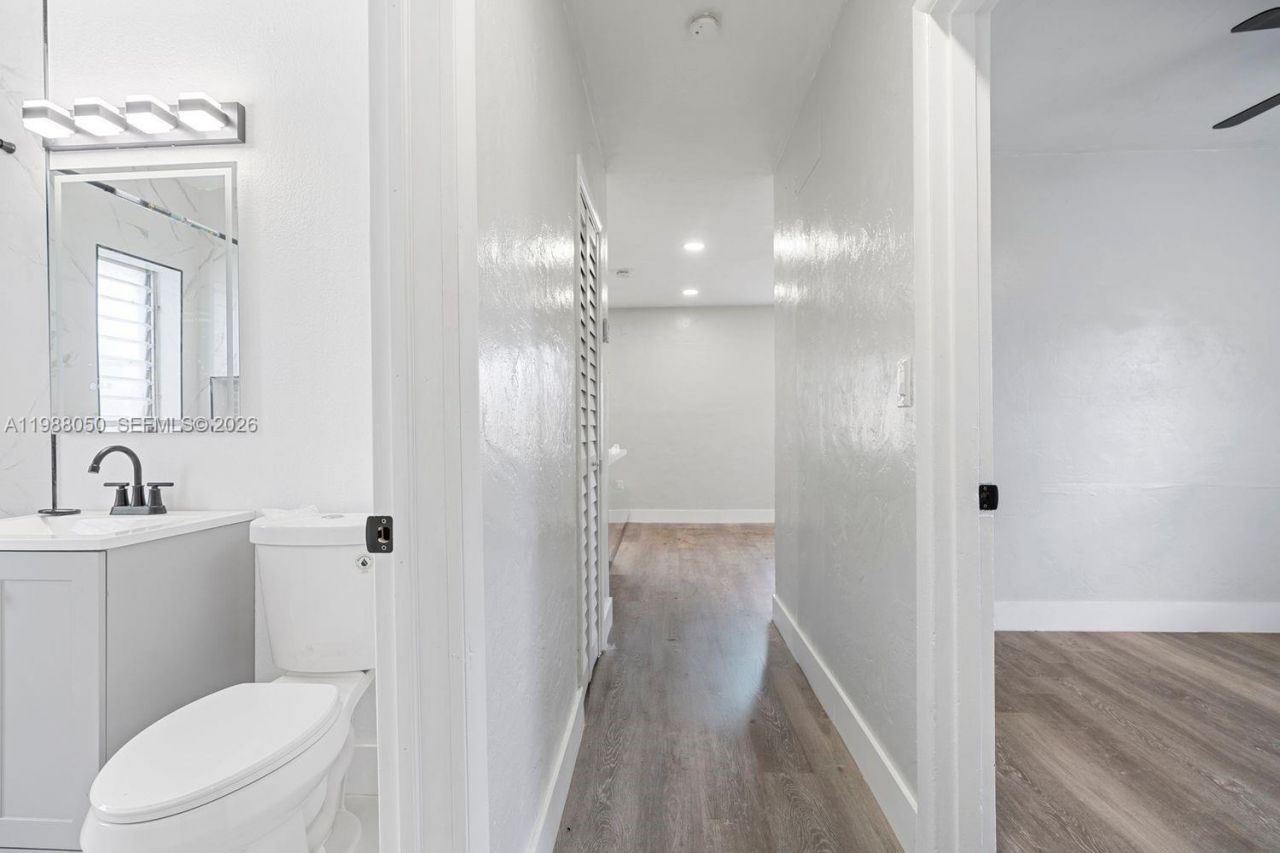 15900 NW 18th Ave , Miami Gardens, FL 33054 Photo