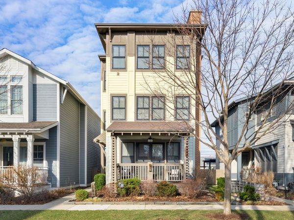 8154 Floral Avenue, Skokie, IL 60077