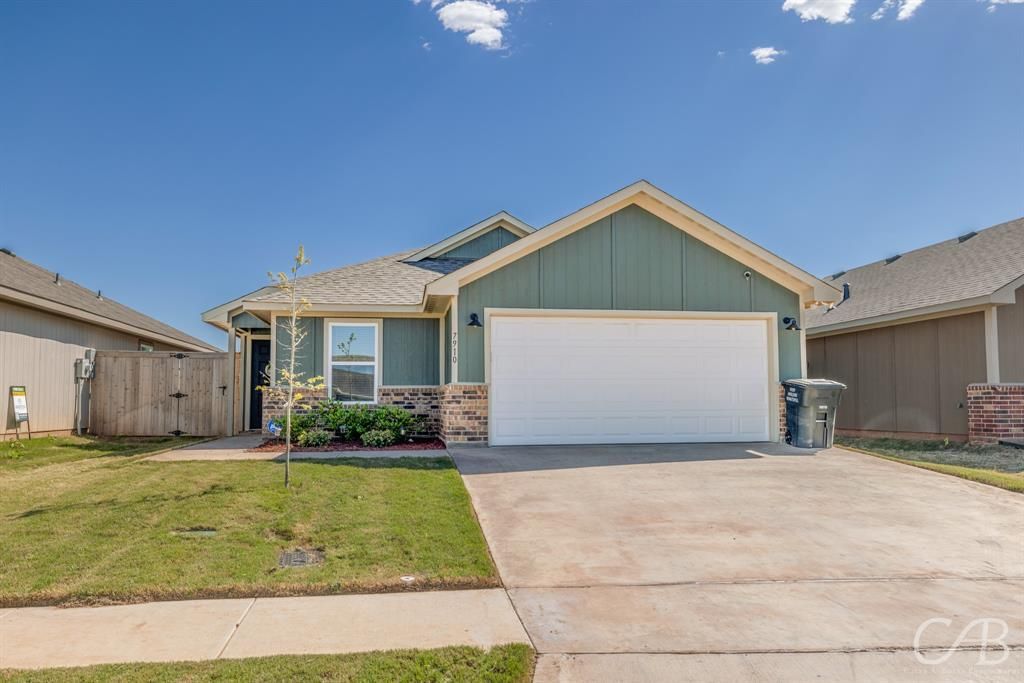 7910 Vineyard Drive, Abilene, TX 79606 Main Photo
