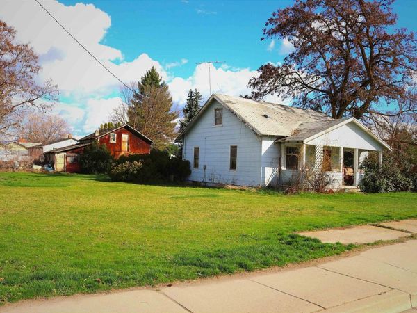 423 S EVERGREEN Rd, Spokane, WA 99216