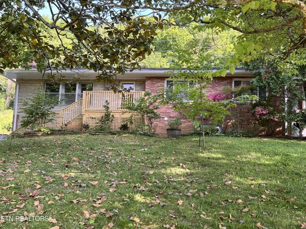 4220 Spar Drive, Knoxville, TN 37918