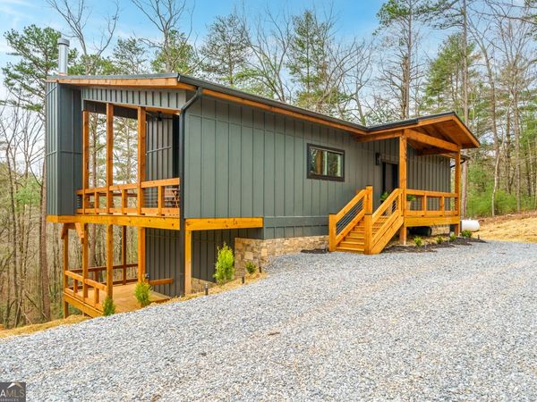 155 Doe Run, Ellijay, GA 30540