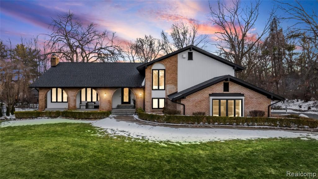3681 Maxwell Court, Bloomfield Hills, MI 48301 Main Photo