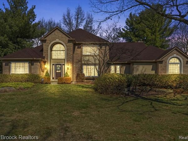 1840 Wexport Lane, Commerce Twp, MI 48382