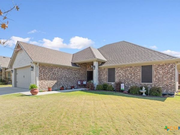 2611 Emerald Dove Drive, Temple, TX 76502