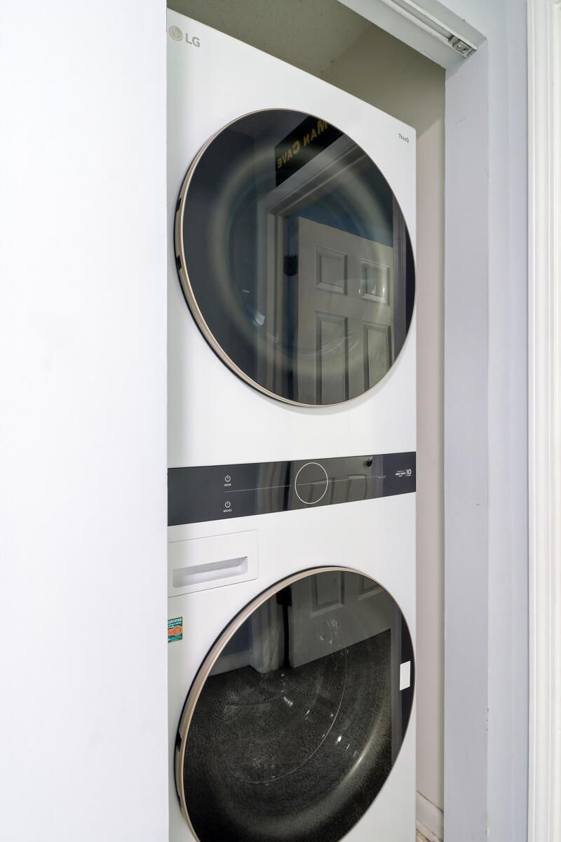 415 Parkdale Drive Photo 18