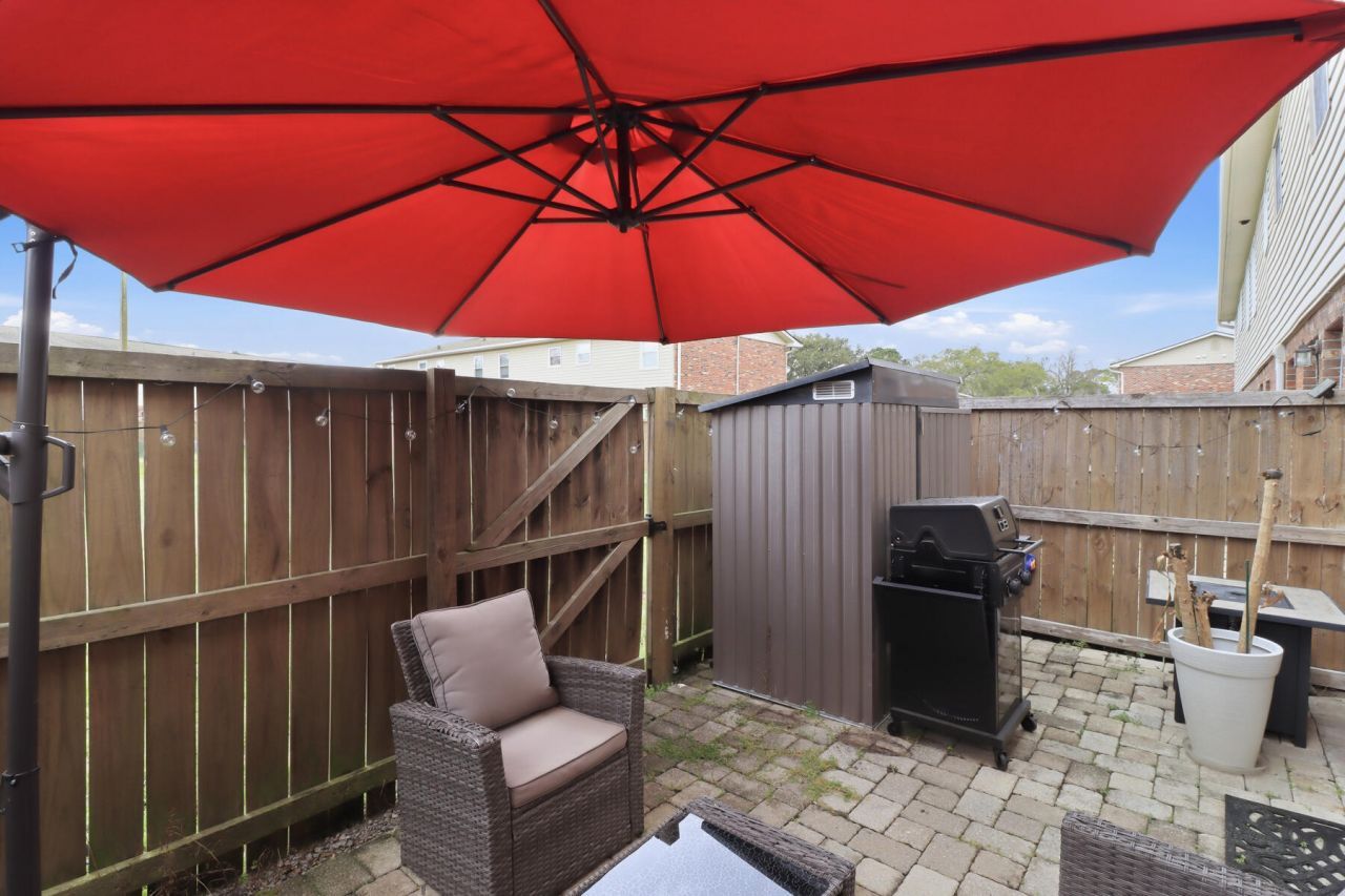 415 Parkdale Drive Photo 19