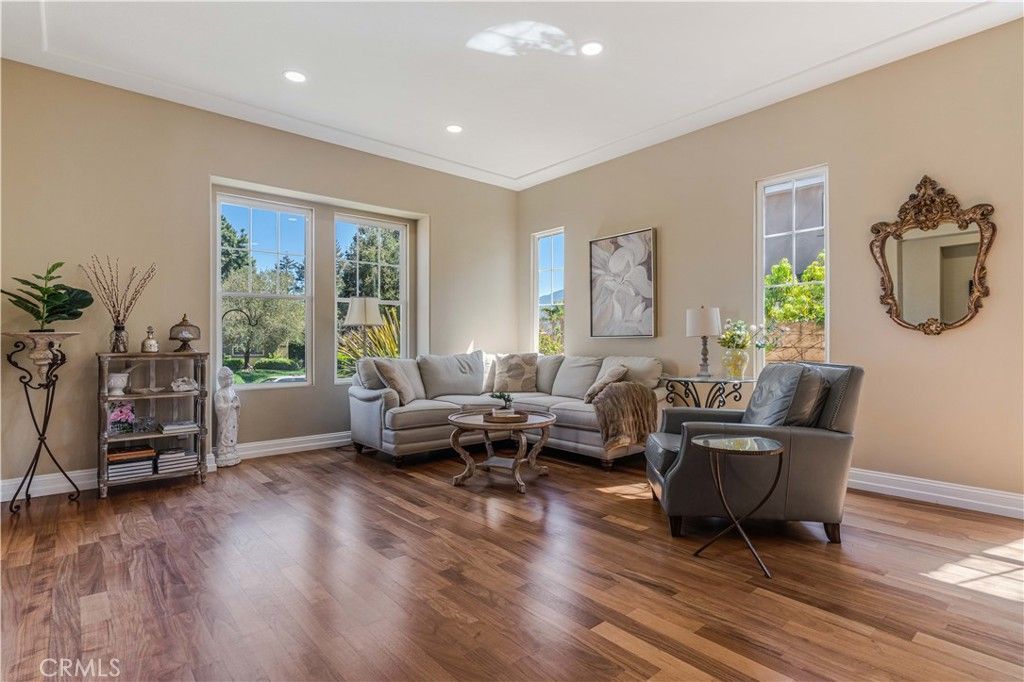 1091 Via Rafael, Newbury Park, CA 91320 Main Photo