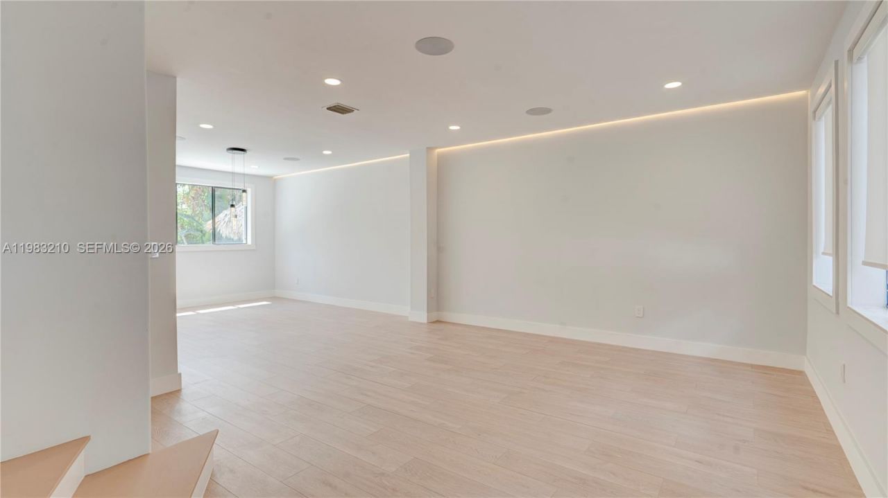 7956 SW 195th St, Cutler Bay, FL 33157 Photo