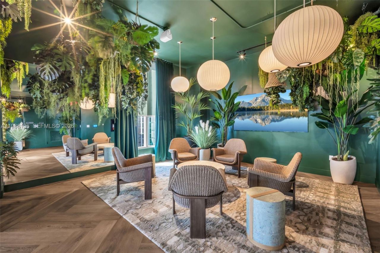 121 NE 5th St , Unit 902, Miami, FL 33132 Photo